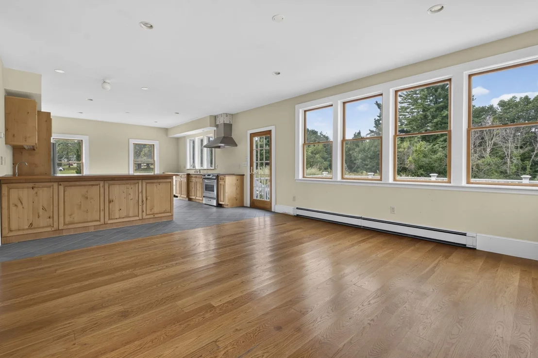 Photo of 304 High Rd