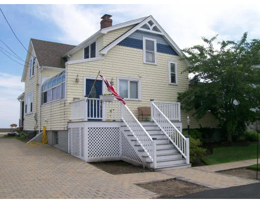 Photo of 75 Willow Road