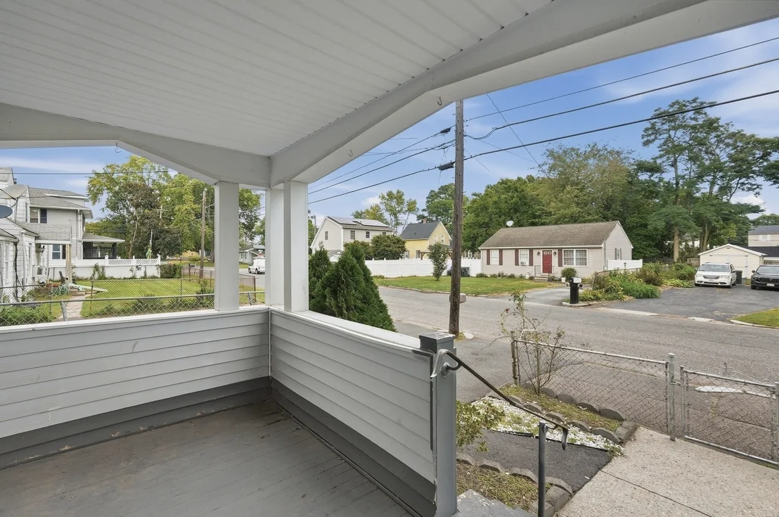 Photo of 132 Gilbert Ave