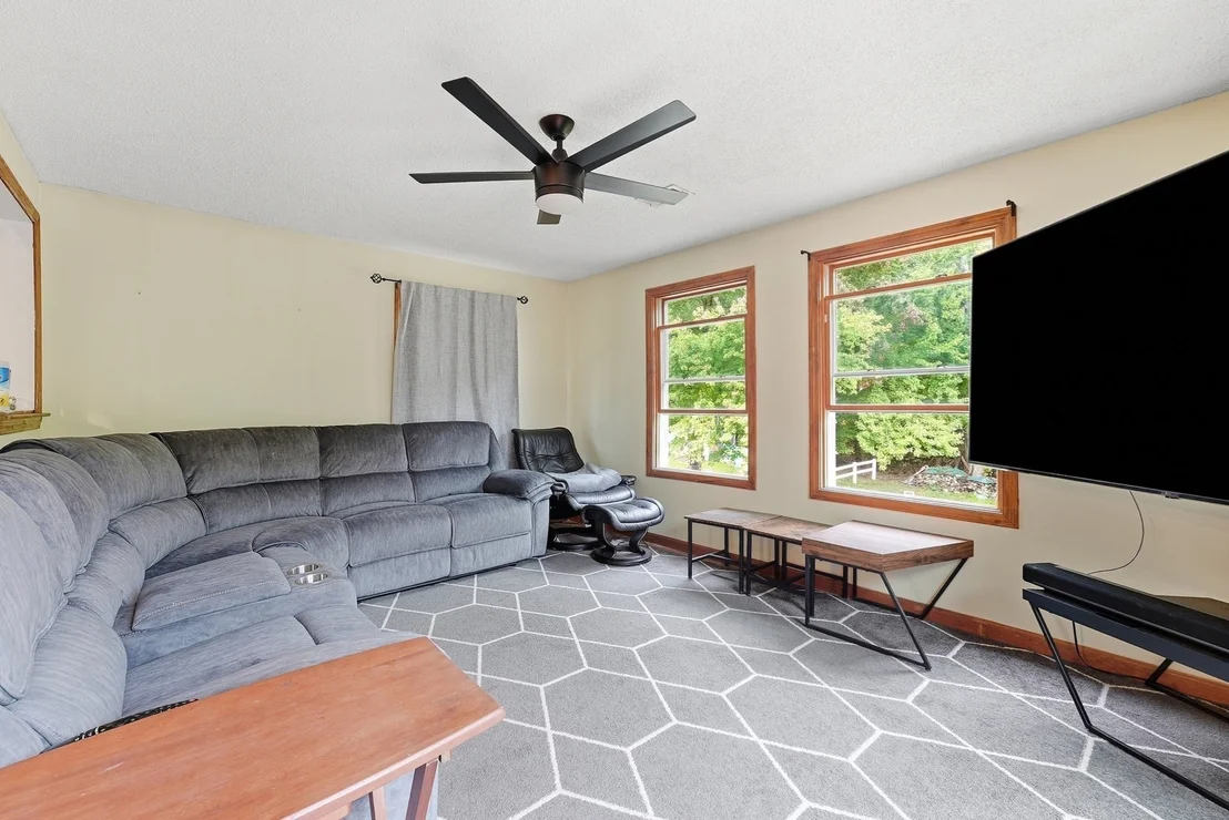 Photo of 131 Beacon Hill Rd
