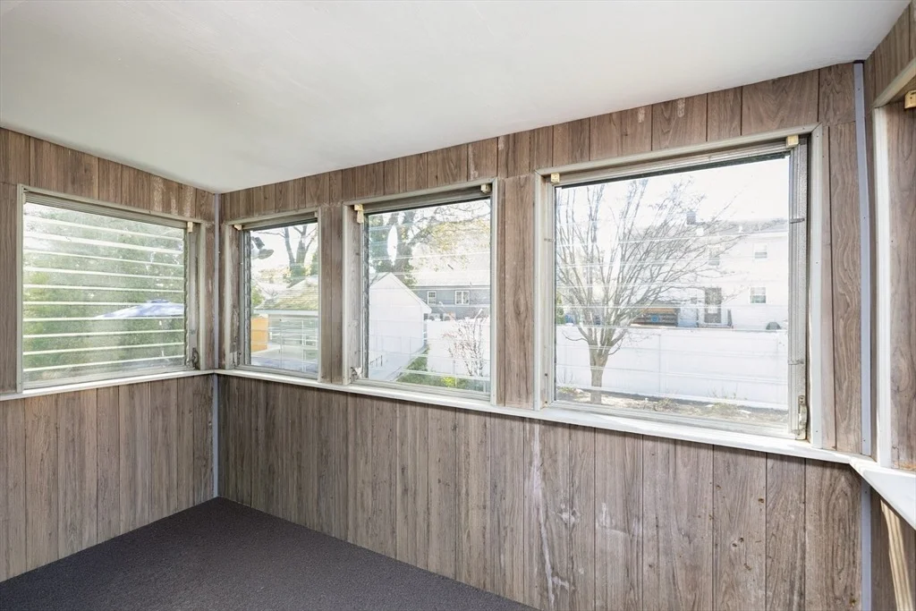 Photo of 7 Linden Rd