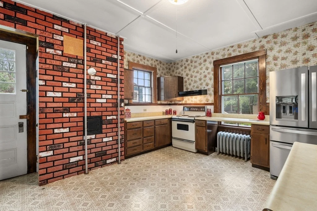 Photo of 22 Hillside Ave