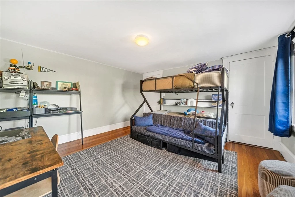 Photo of 711 Webster Street