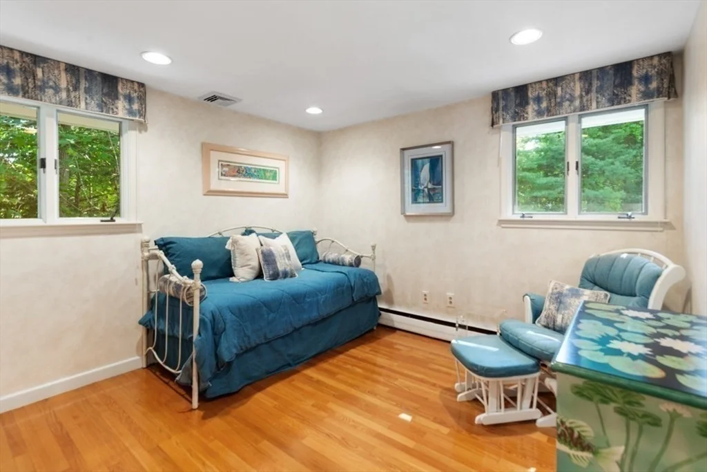 Photo of 25 Chatham Way