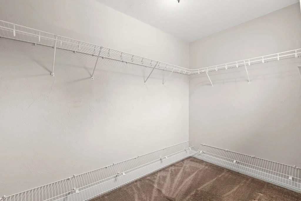Photo of 10 Pond Edge Trl