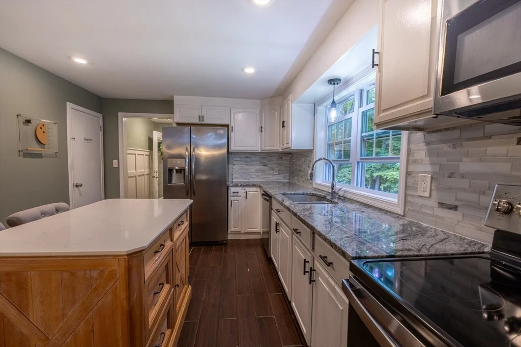 Photo of 17 Gardner Ave