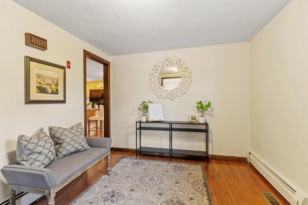 Photo of 61 Beaver Road