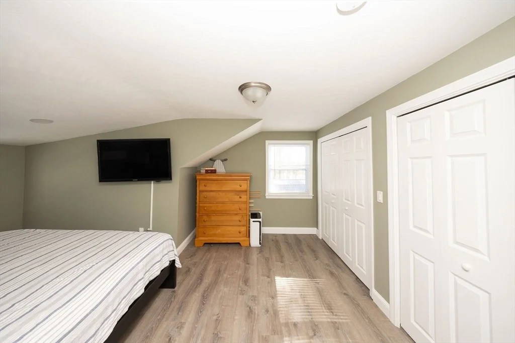 Photo of 2724 Providence Road
