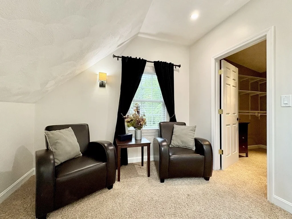 Photo of 82 Millard Ave