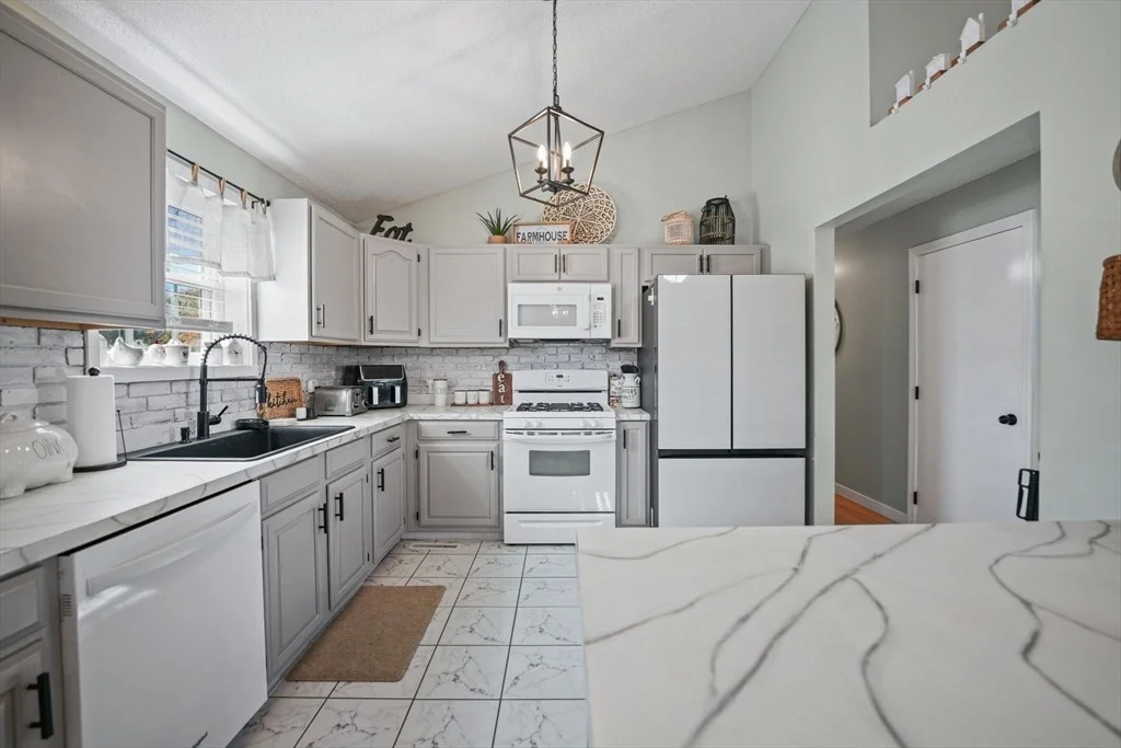 Photo of 59 Mount Hope Ave