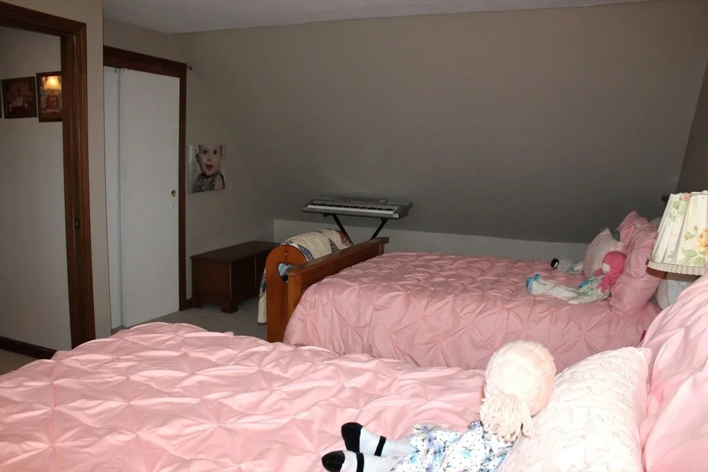 Photo of 3 Roger St
