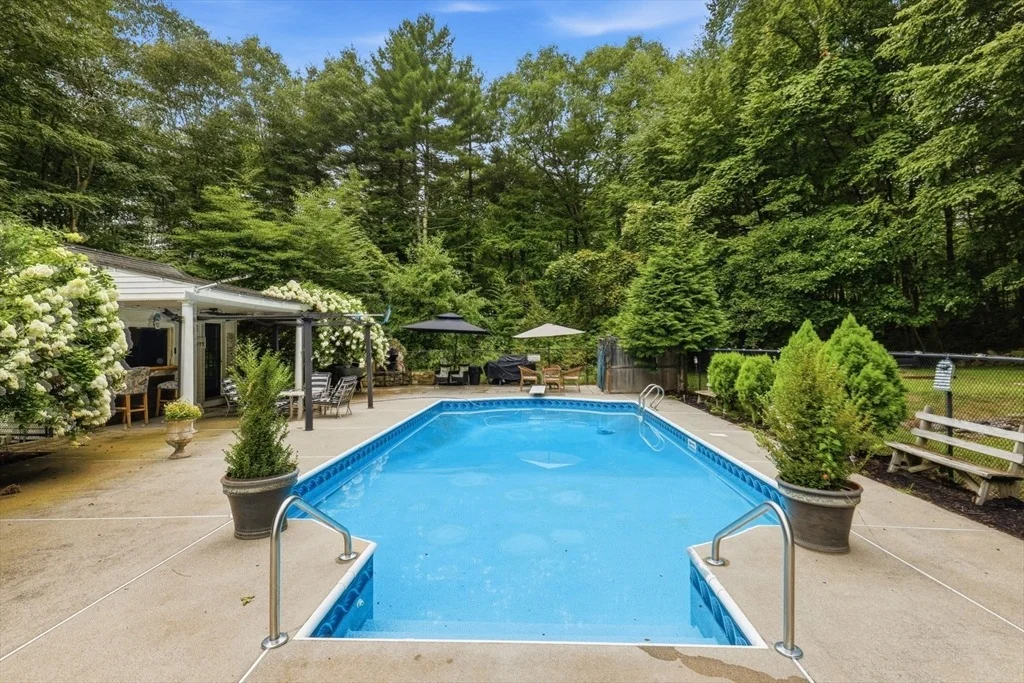 Photo of 359 Se Main St