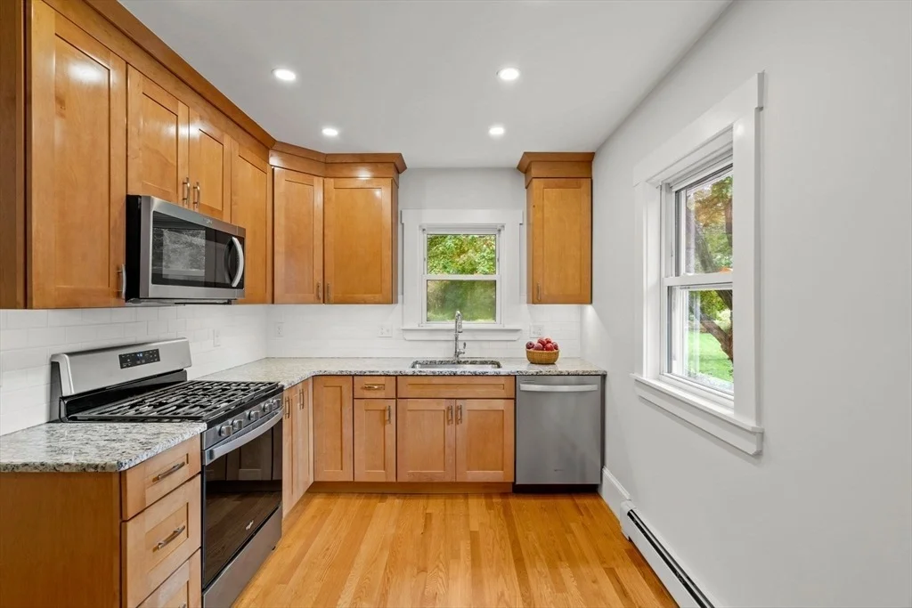 Photo of 24 Vaille Ave