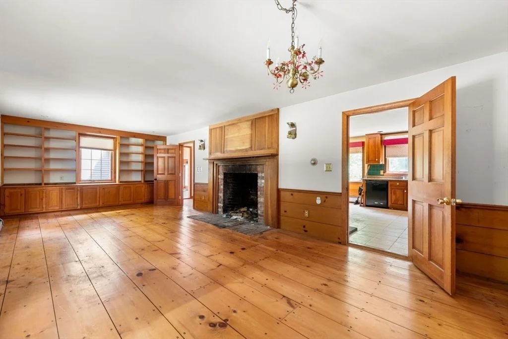 Photo of 95 Lawrence Rd