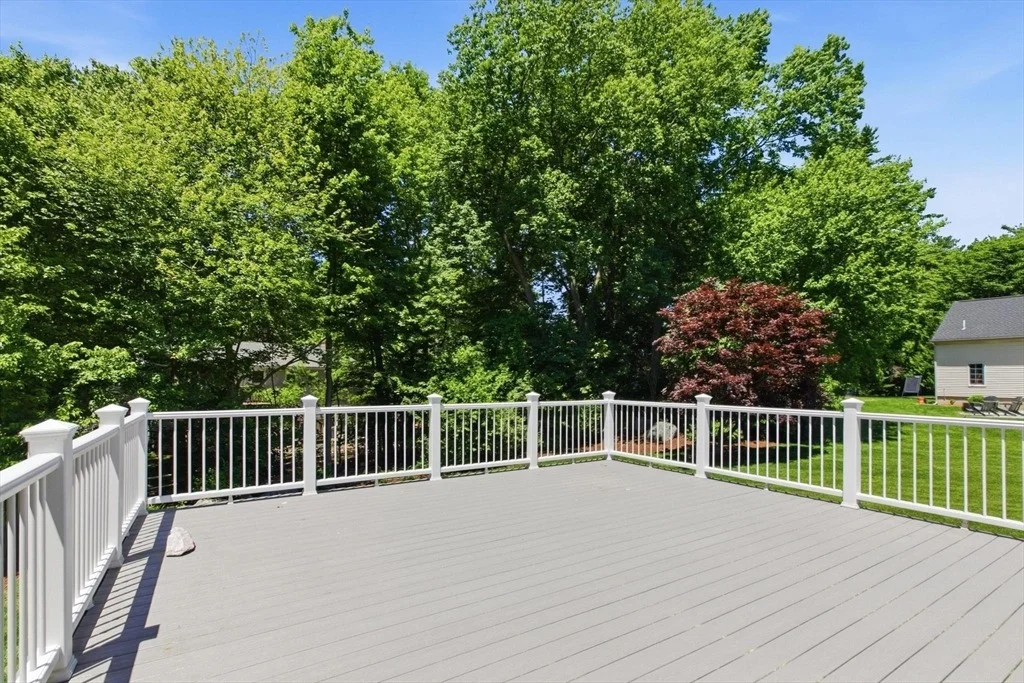 Photo of 11 Thornton Dr