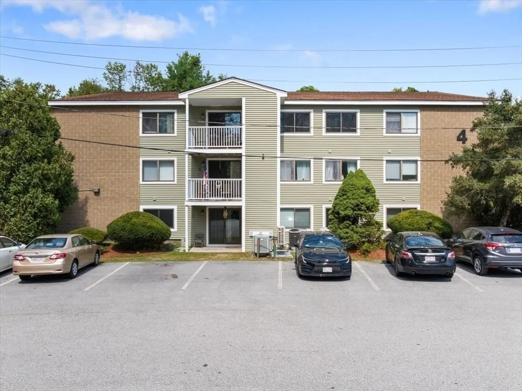 Photo of Unit 29 at 4 Bridgeview Circle