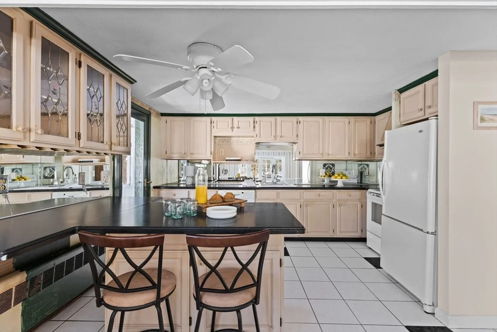 Photo of 39 Macdonald Cir