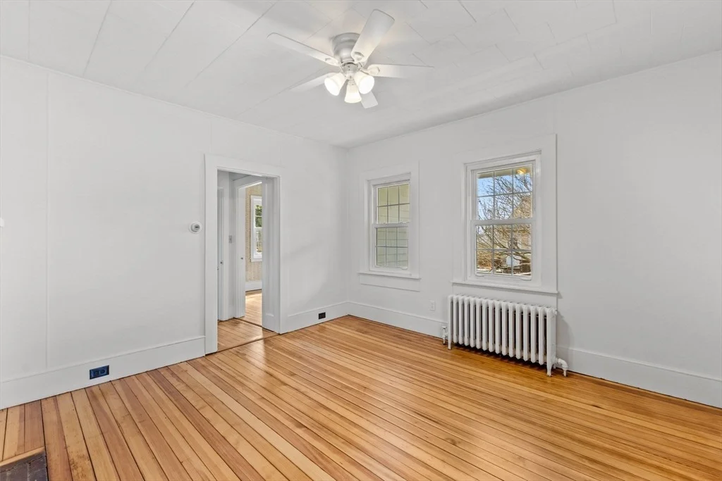 Photo of 10 Puritan Rd