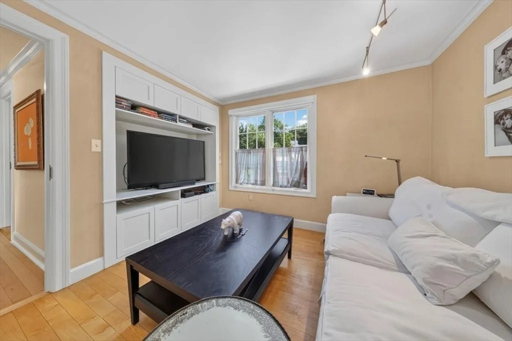 Photo of 9 Beach Road