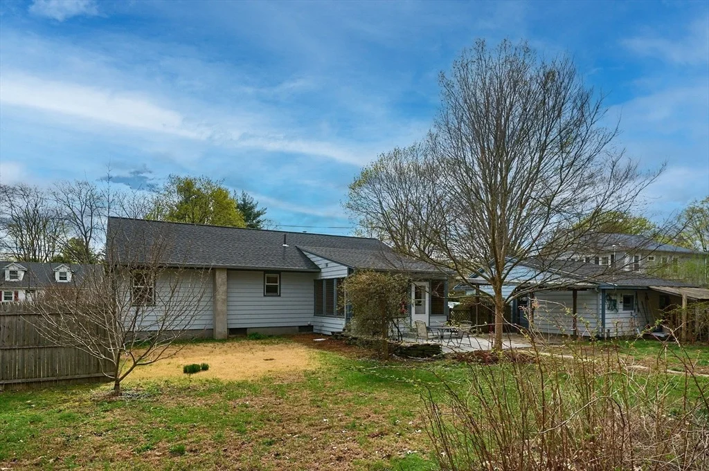 Photo of 56 Oak St