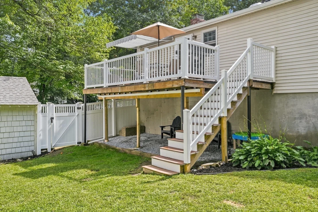 Photo of 13 Hilltop Dr