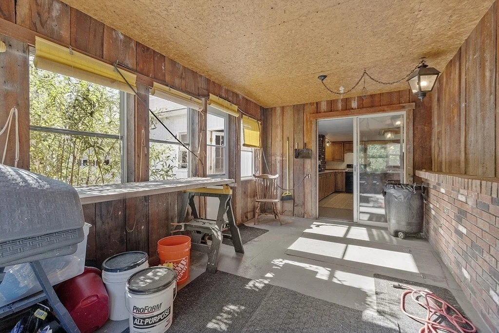 Photo of 705 Richardson Road