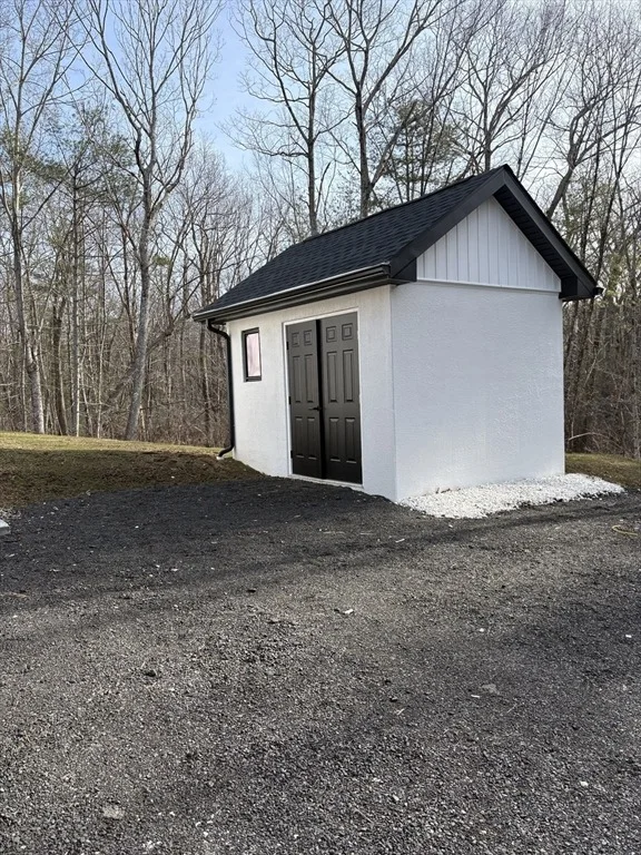 Photo of 16 Smith Hanson Rd