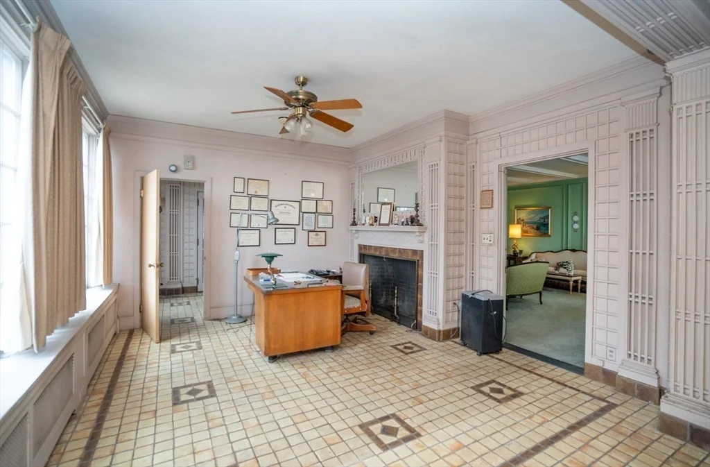 Photo of 190 Ocean St