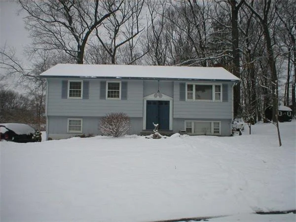Photo of 28 Summit Drive