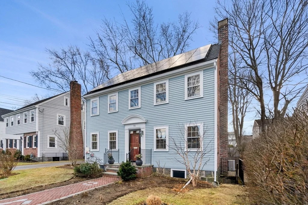 Photo of 55 Thompson Lane