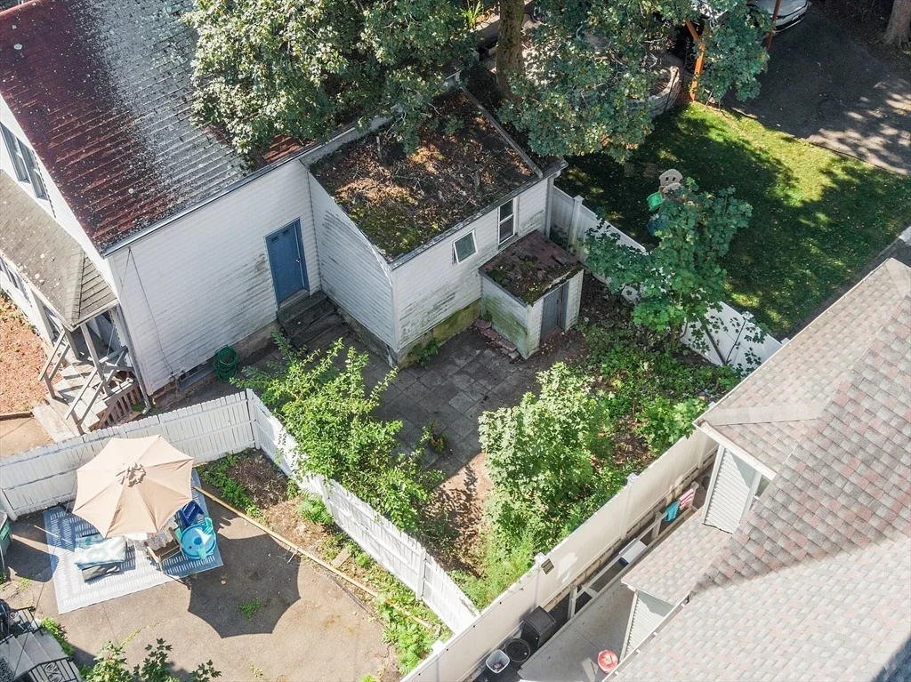 Photo of 824 Summer Street