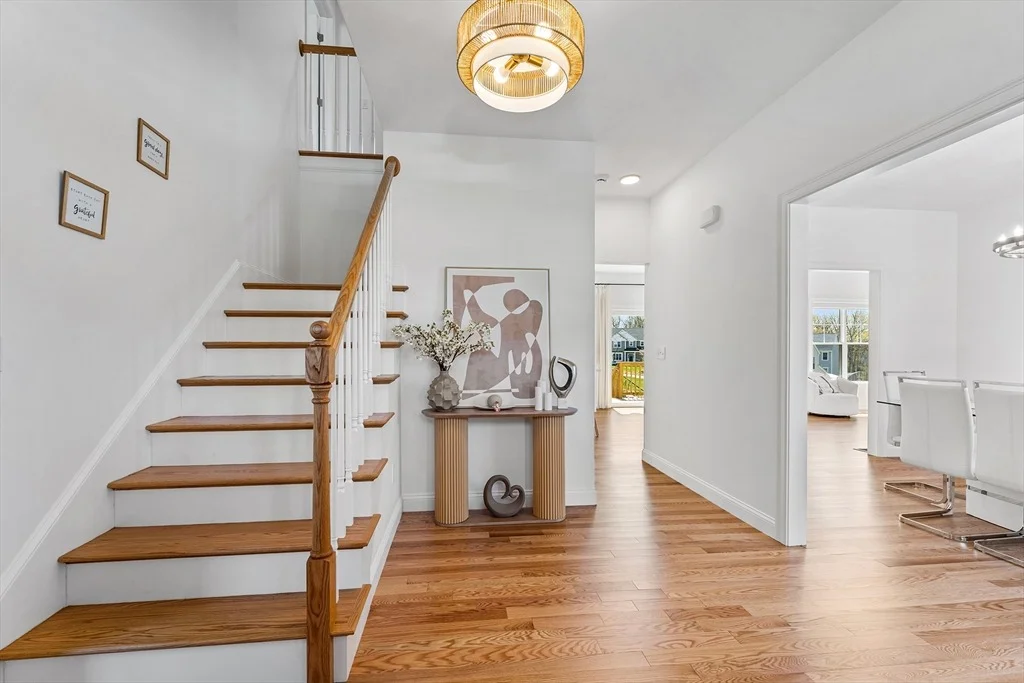 Photo of 93 Mantell Rd