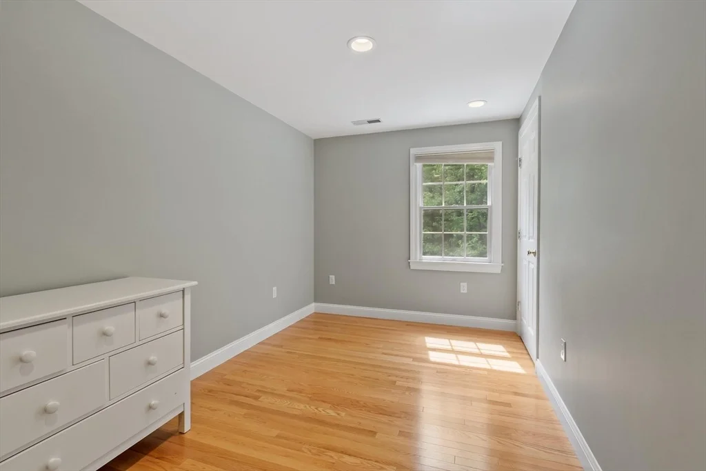 Photo of 156 Maple Street