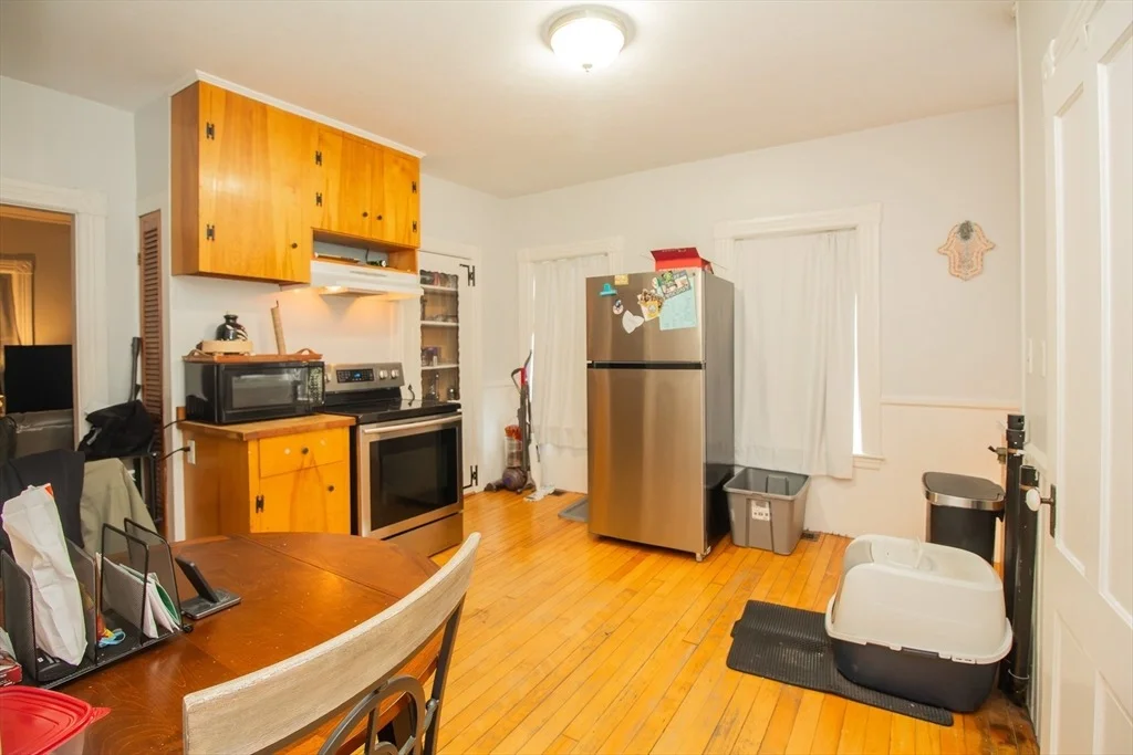 Photo of 18 Steele St