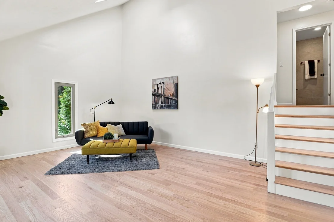 Photo of 27 Robert Rd