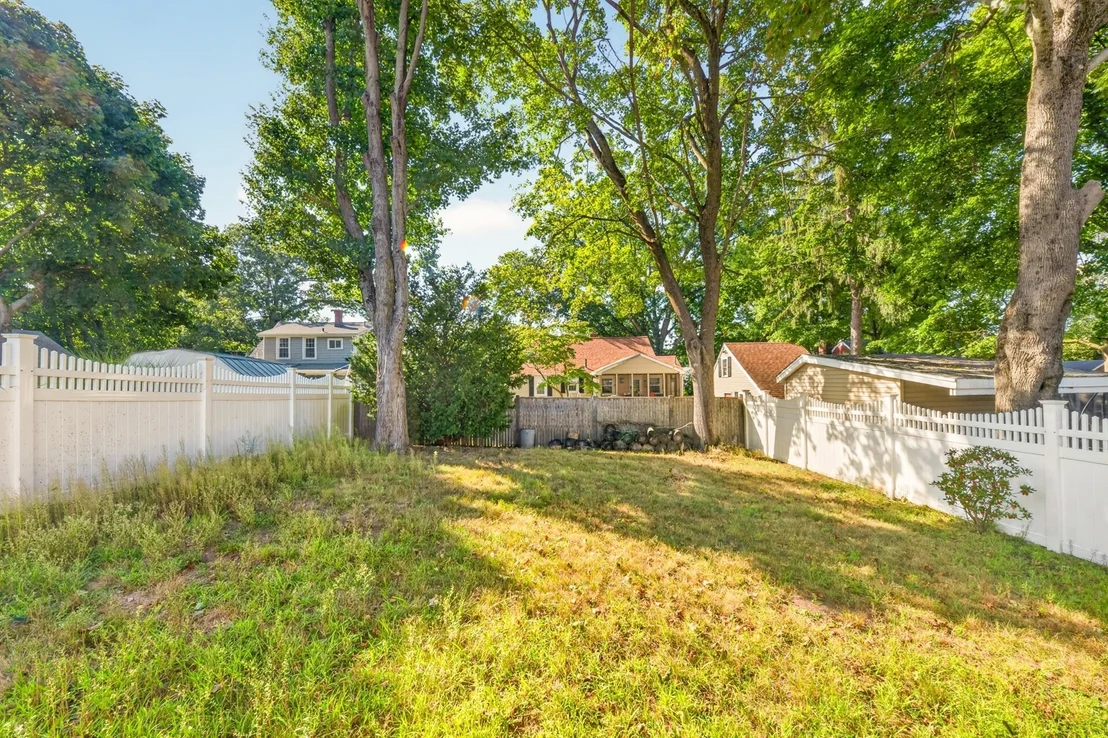 Photo of 33 Fairchild