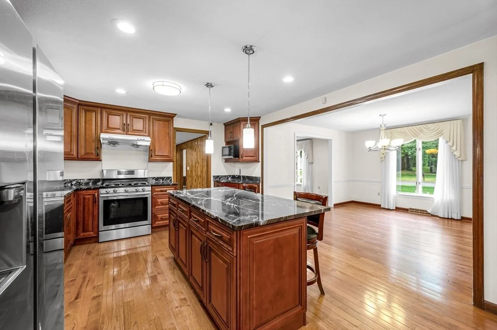 Photo of 52 Wellesley Dr