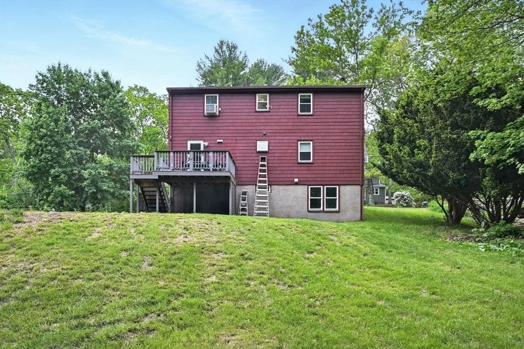 Photo of 77 Marblehead Street