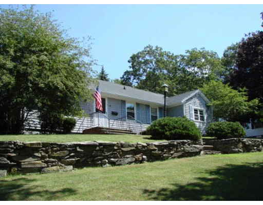 Photo of 54 Durfee Rd