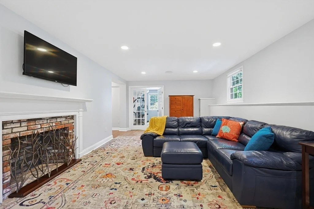 Photo of 53 Spring Rd