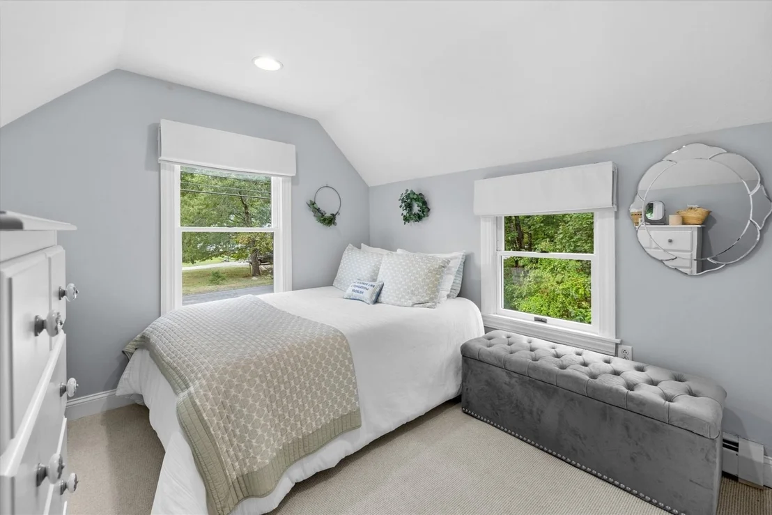Photo of 154 Clapp Rd