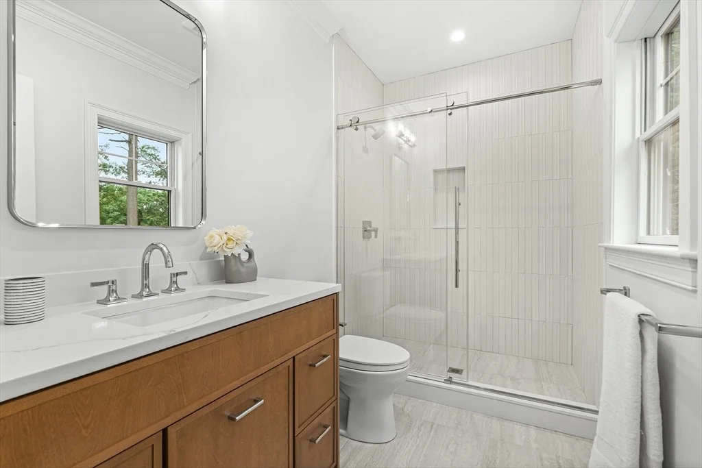 Photo of 129 Lawton Road