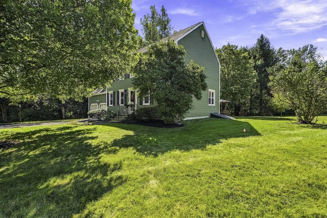 Photo of 4 Florence Cir