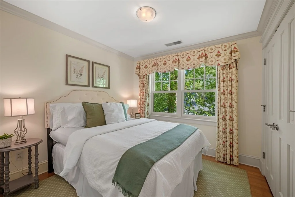Photo of 20 Elmwood Road