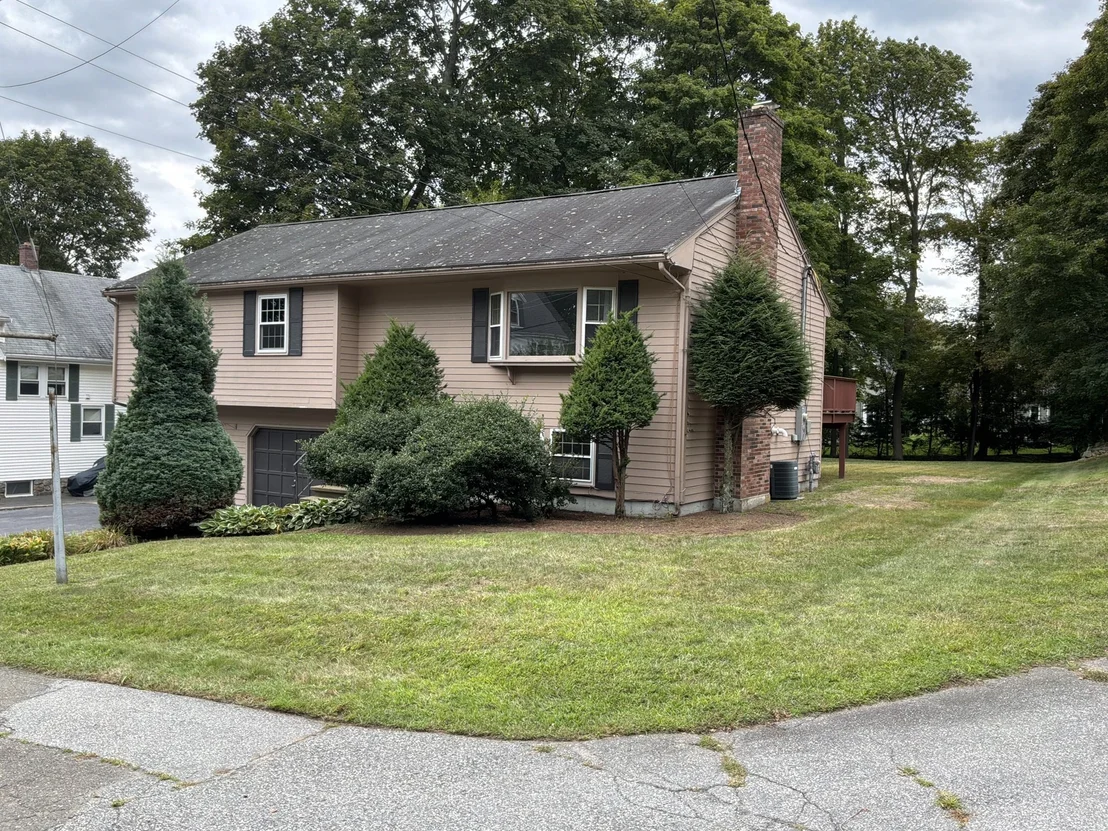 Photo of 4 West St