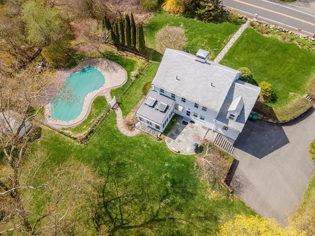 Photo of 431 Clapboardtree Street