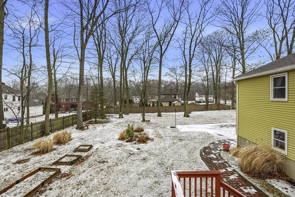 Photo of 38 Walker Ave Ext