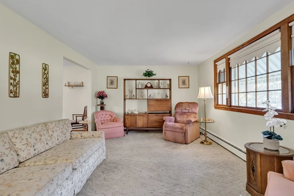Photo of 42 Grapevine Avenue