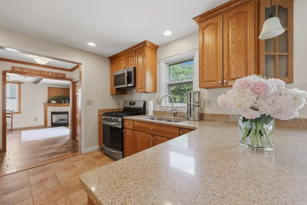 Photo of 9 Thayer Avenue
