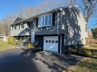 Photo of 1 Overbrook Rd